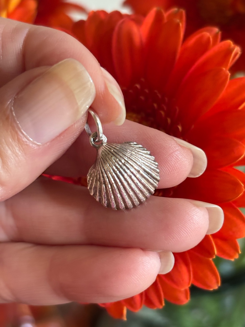 Vintage Sterling Silver Clam Seashell Pendant from Portugal